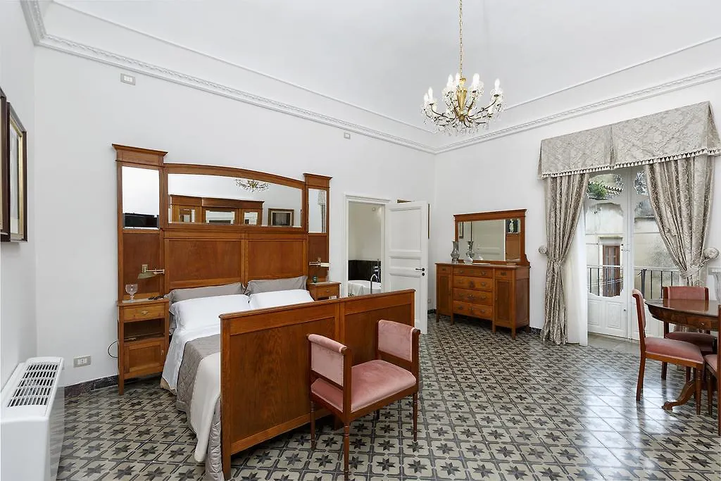 Edel Modica Hotel 3*,